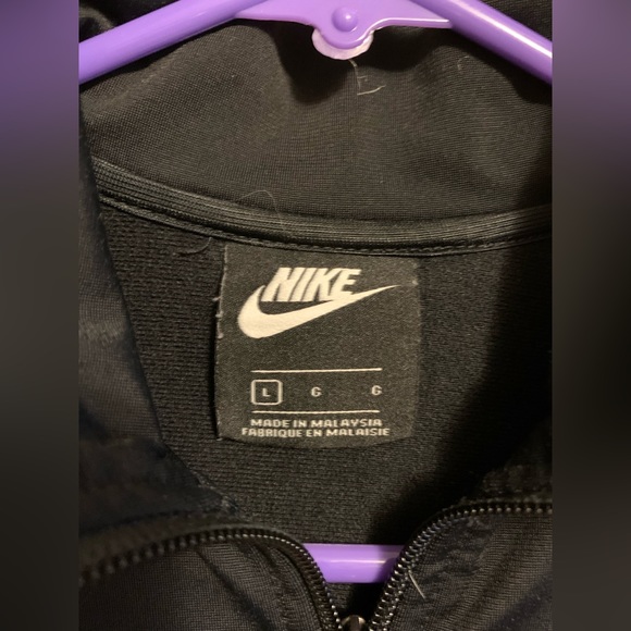 Nike Jacket - Picture 4 of 4